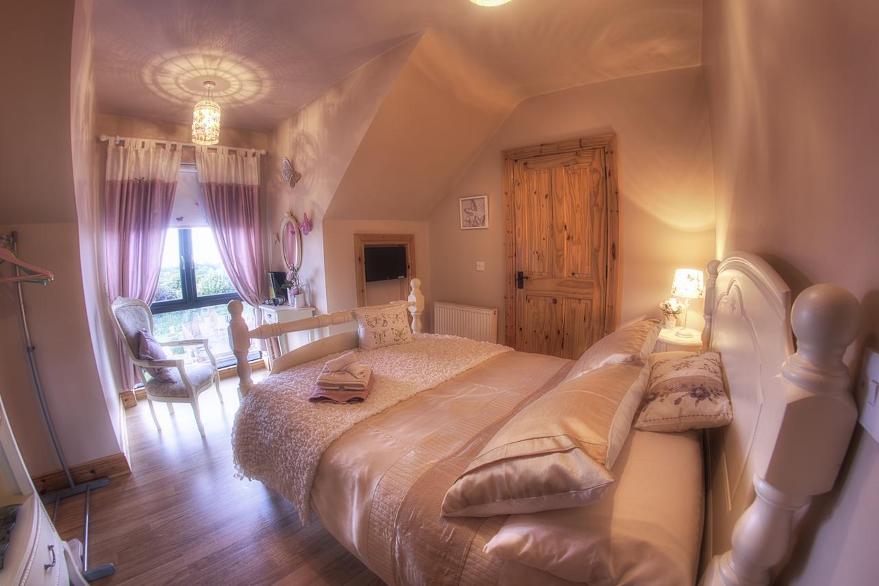 Walkers Nest Bed & Breakfast Carlingford Exterior photo